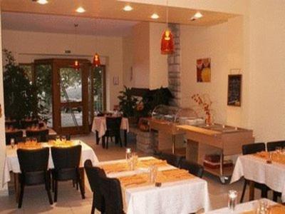 Logis L'Auberge Du Quercy Blanc Molieres  Экстерьер фото
